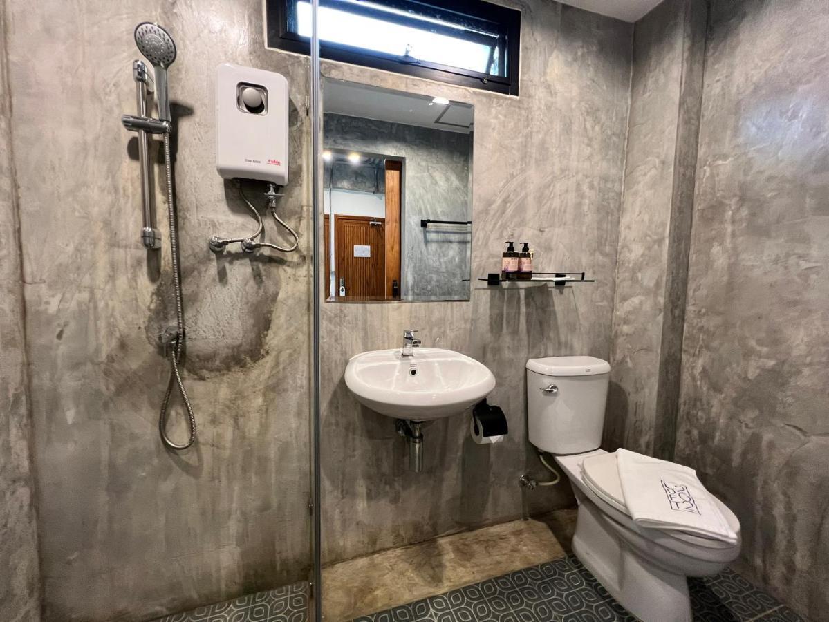 Loft 202 Khách sạn 4*